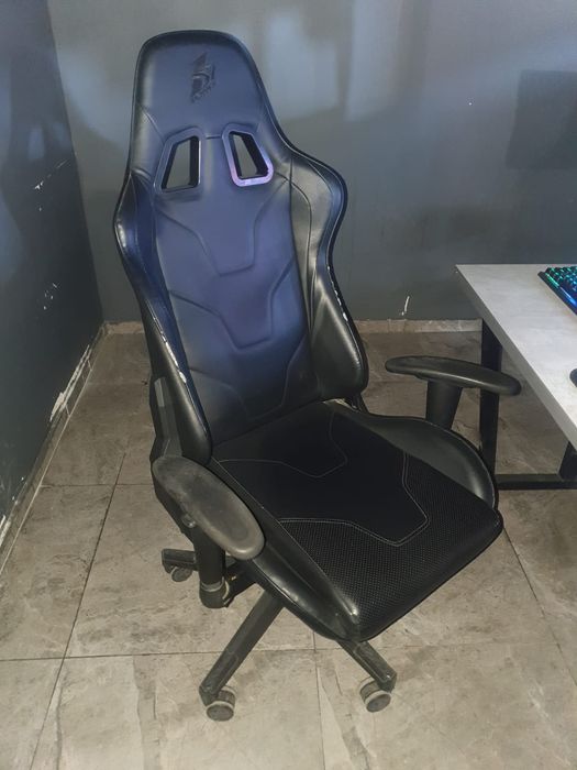 Игравое кресло, есть в колличестве