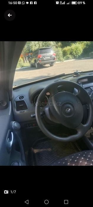 Автомобиль рено меган