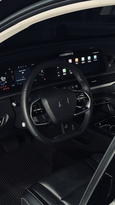 Avtosalon bestune_buxoro Bestune B70 restayling T77