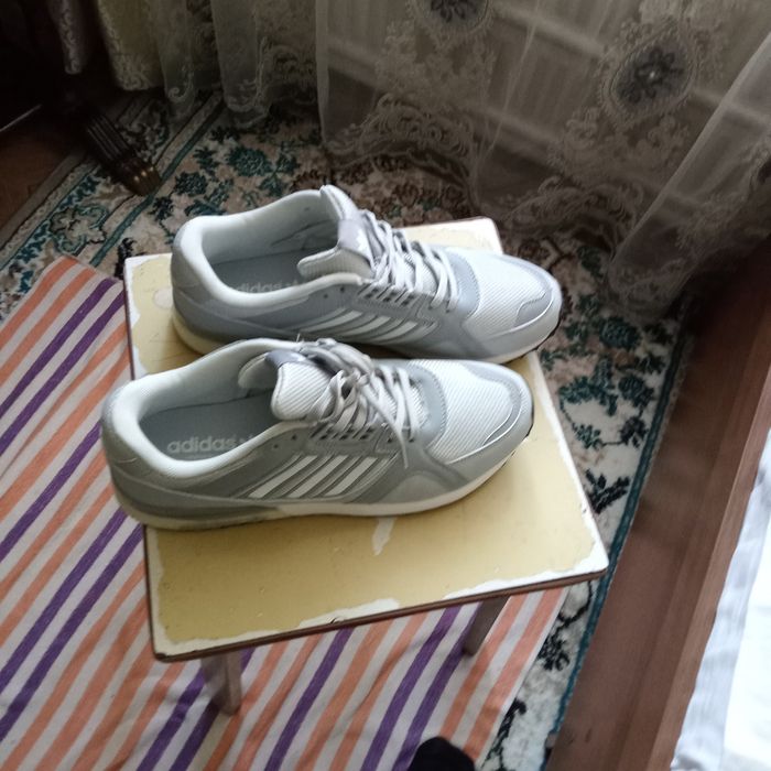 Кроссовки новые.