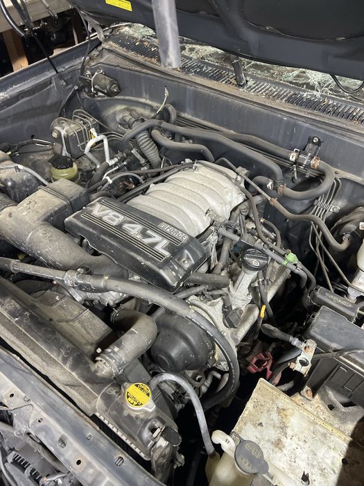 Авкат Toyota Sequoia