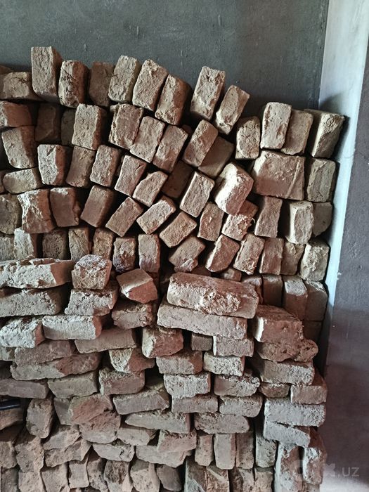 Pishmagan gisht sotiladi kerak bolsa tel qilila