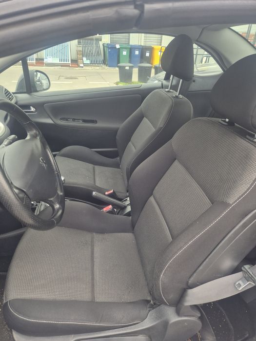 Peugeot 207cc decapotabila