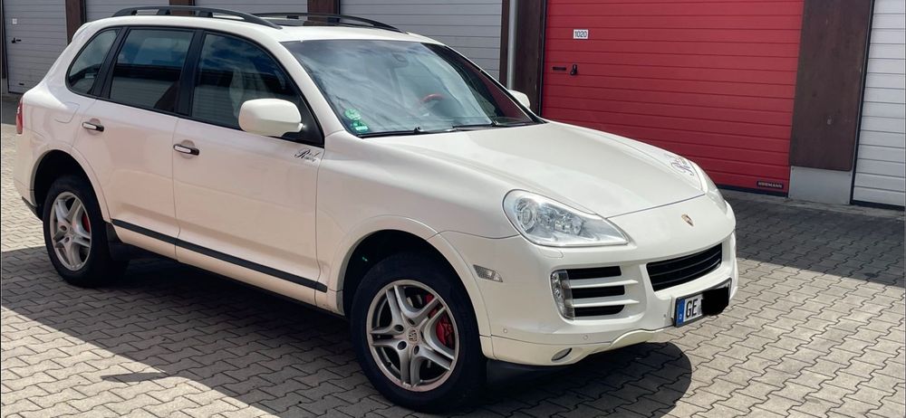 Зимни гуми за PORSCHE CAYENNE 235/60 R 18 107H  PORSCHE 18 Zoll Джанти