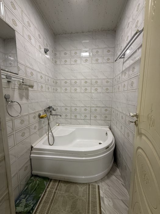 Ареда Юнусабад 3/3/5 кирпич 2/6 балкон ор/р Карзинка сампи