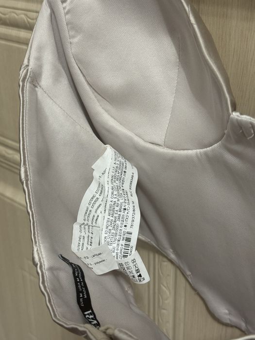 Кремовый корсет Zara