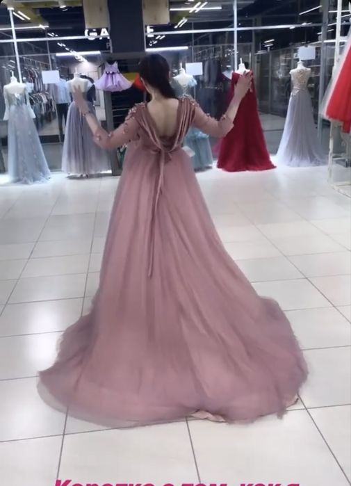 Вечернее нежное платье