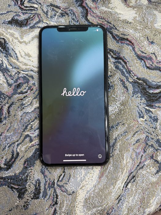 iPhone 11 pro max, 128 gb, аккамулятор 80%