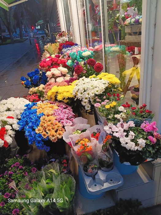 Продава се Тристаен апартамент в Плевен, Сторгозия - 90 кв.м за 1056 €/кв.м - Снимка #1