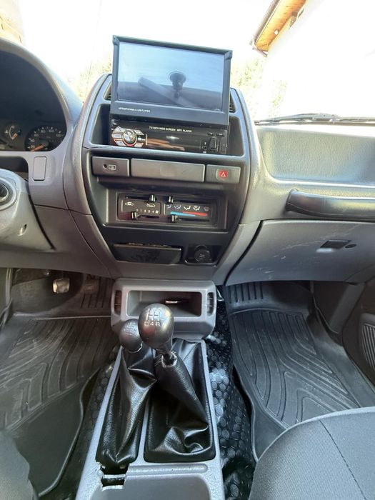 Nissan Terrano || 2,7