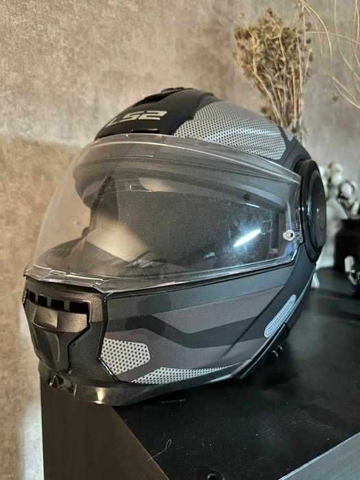 Шлем LS2 Scope Модуляр новый. Размер M.