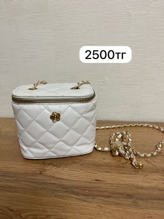 Распродажа новых сумочек