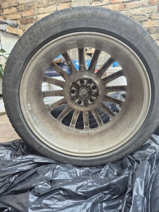 Set 4 Jante aliaj originale Ford 18