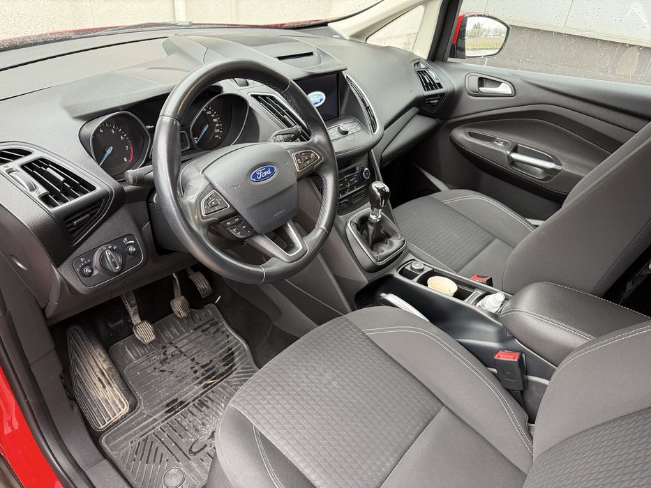 Ford C-Max в отлично състояние