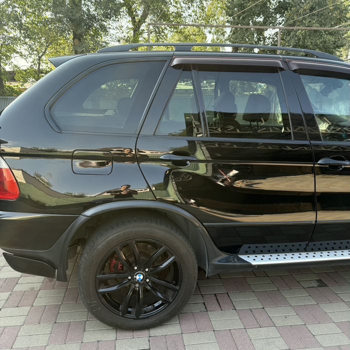 Продам BMW X5 E53 2005г. M54B30, автомат