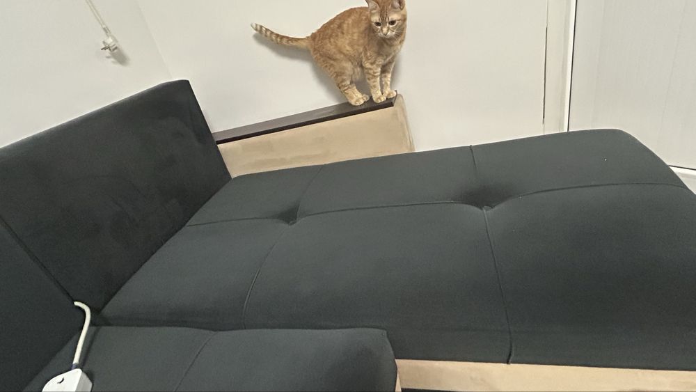 Продам диван 20 000 тенге