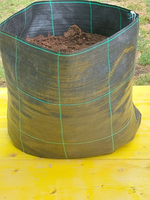 Ghivece agrotextil Afin