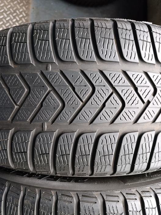Anvelope de iarnă 255 45 19 Pirelli dot 2024 PNCS  TO ELECT