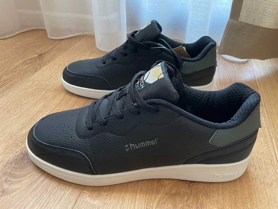 Нови мъжки кецове Hummel (44 номер)