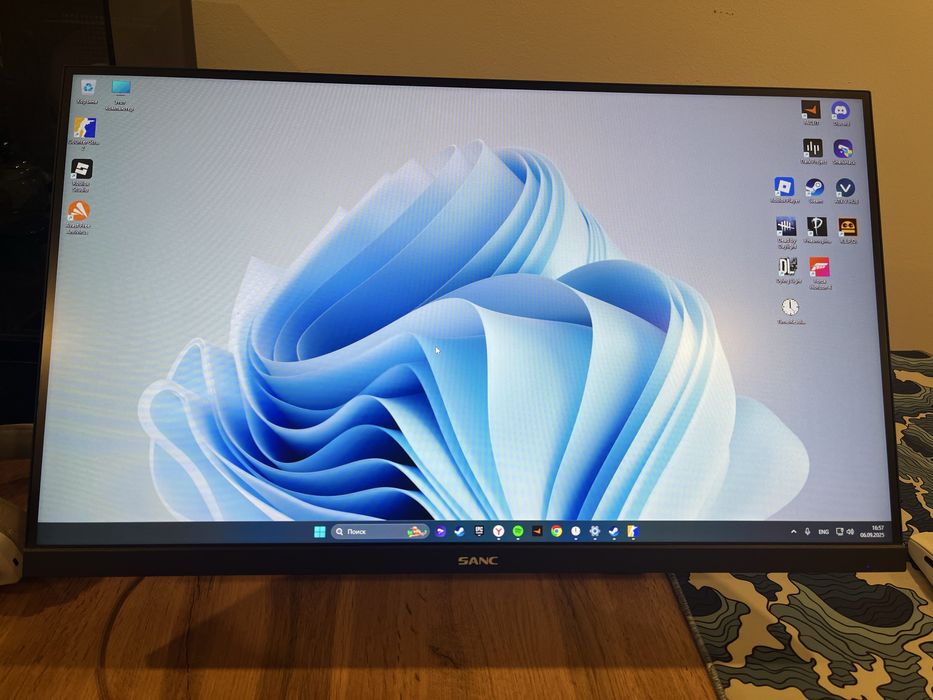 Продам монитор sanc