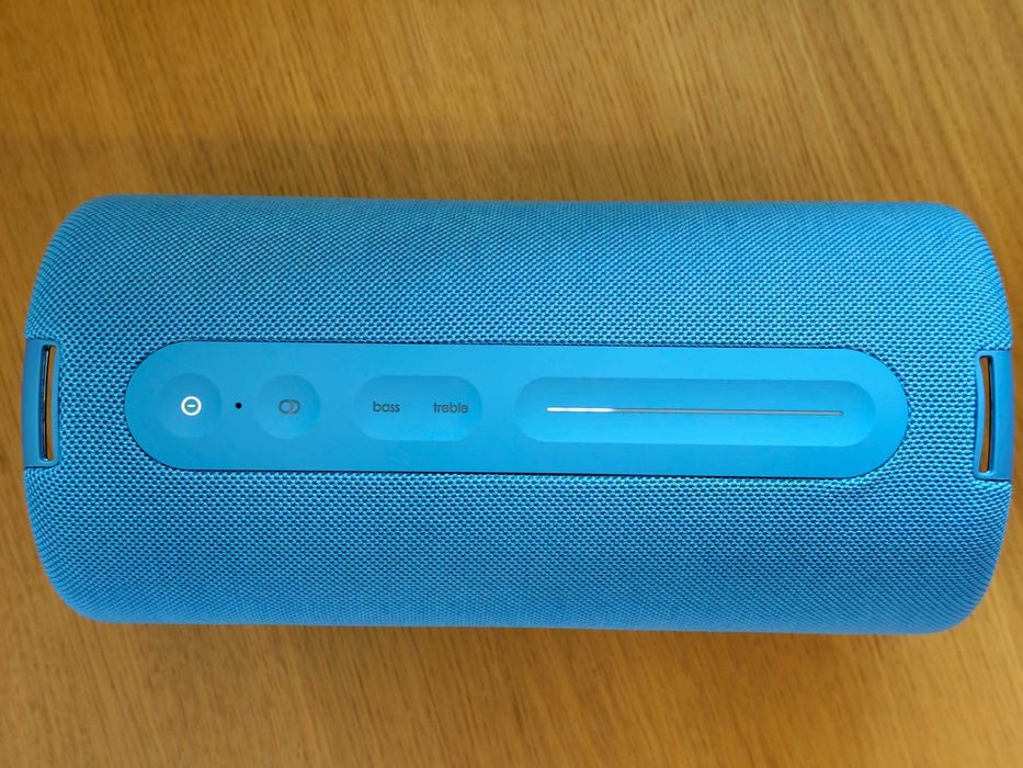 Boxa portabila Loewe We HEAR PRO 50W Denim cu garantie