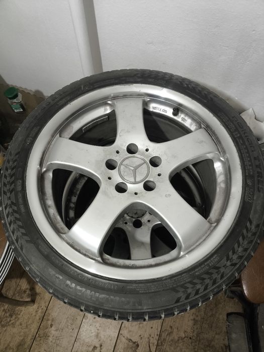 Продам диски на мерс r18