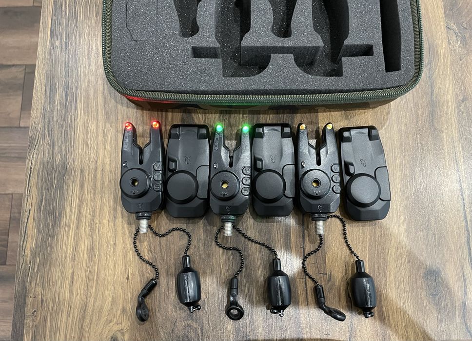 Fox комплект сигнализатори , бубини и кутия