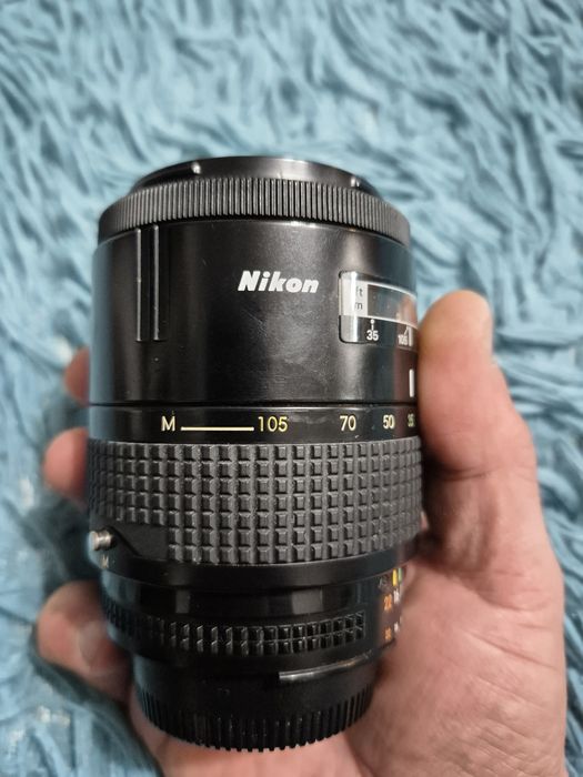 Obiectiv Nikon AF 35-105mm