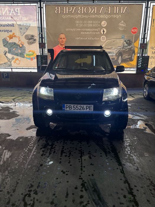 Suzuki Grand Vitara 2.0 140кс