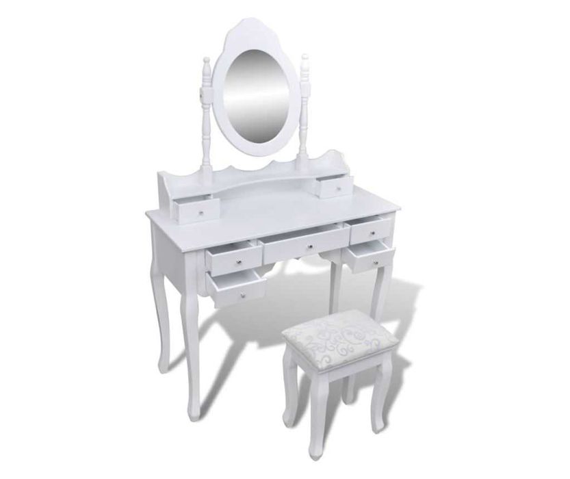 Тоалетка със стол