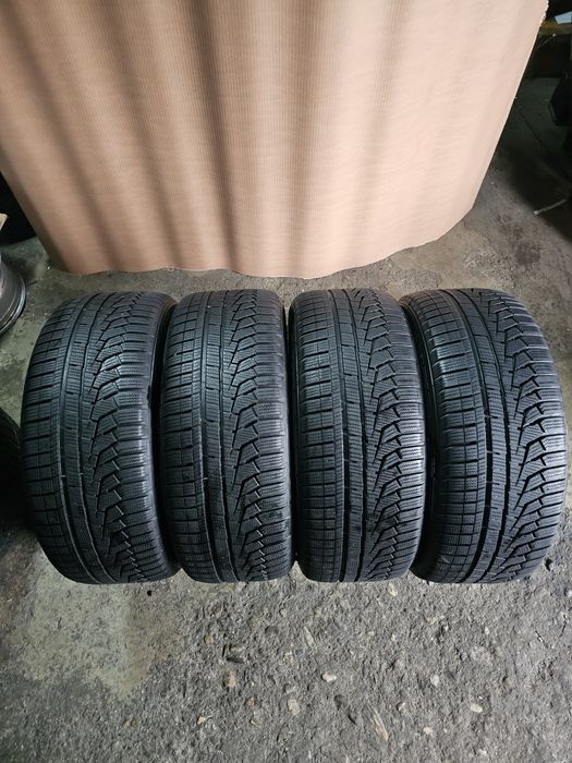 4 anvelope iarna 225 50 17 Hankook 2023