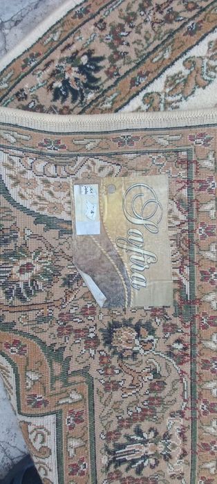 Ковры , в хорошем состоянии