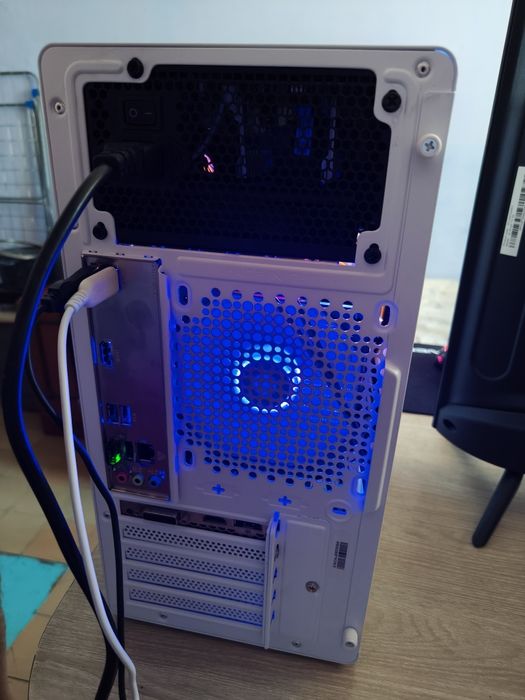 Продам новый компьютер