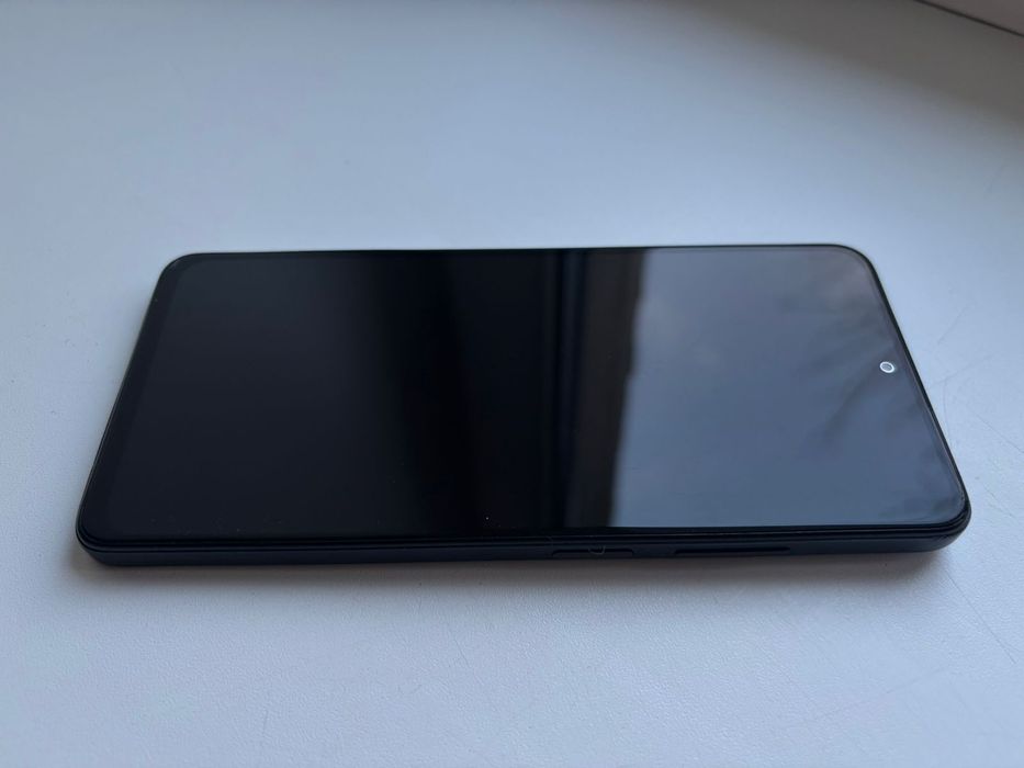 Продам рабочий телефон Xiaomi Redmi Note 12 Pro