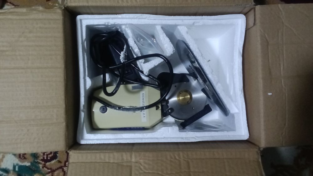 Srochna sotiladi WORLDEN WD-100A, 220V, mato kesadigan elektro qaychi