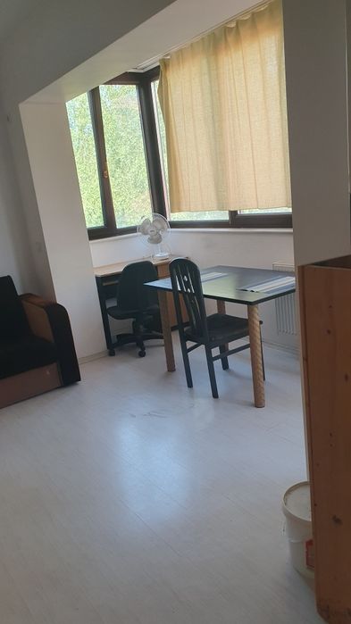 Închiriez apartament 2 camere în vila noua 7 apart  2 etaje