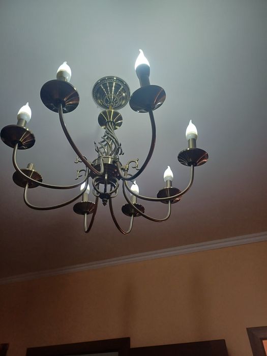 Люстры разные 4 вида