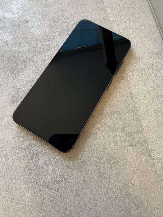 Samsung galaxy s23 black