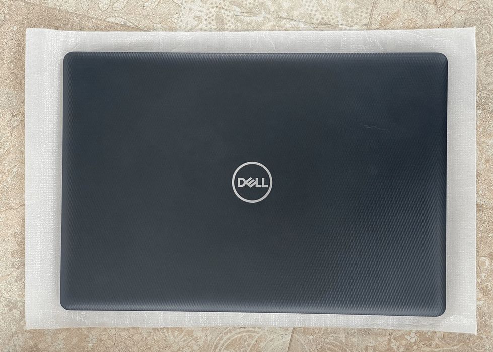 Dell Inspiron i5 Gen 10, Full HD, 8GB RAM, SSD 256GB