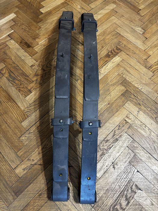 Foi de arc Old Man Emu wrangler cu bucsi