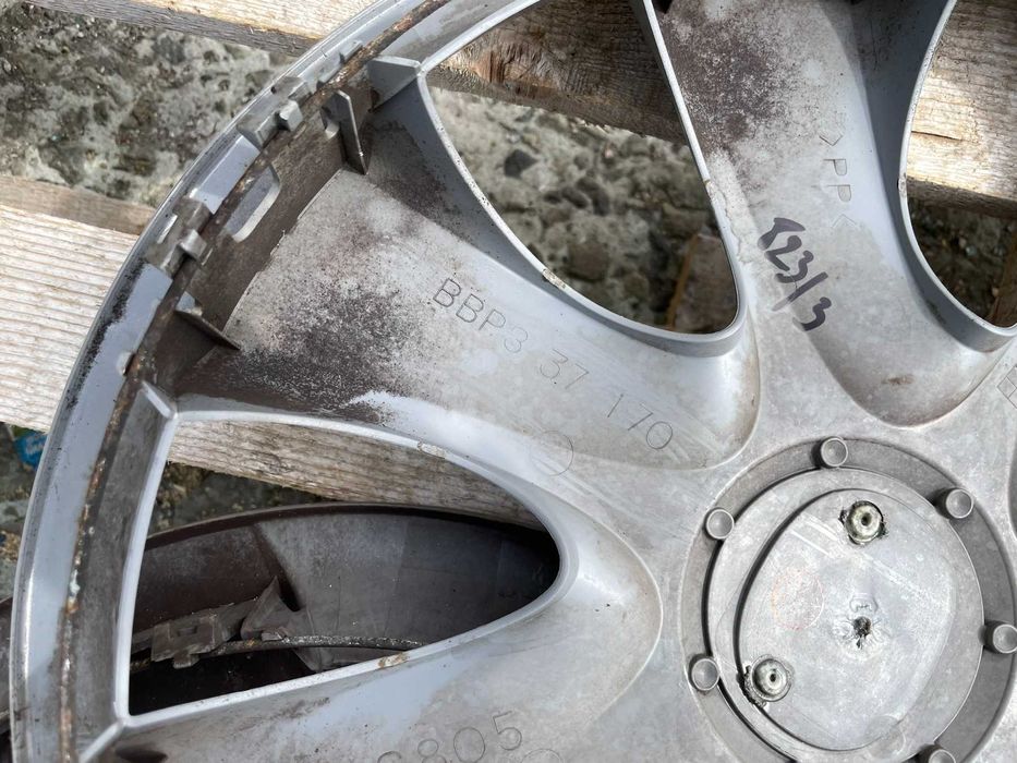 15 цола Тасове MAZDA 3 Мазда 3 BBP3-37-170 Оригинал