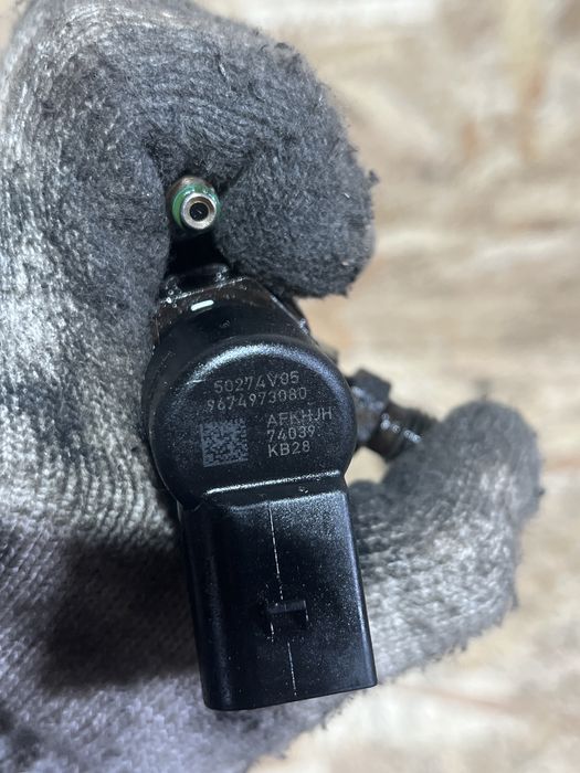 Injector/Injectoare Ford/Peugeot/ Citroën/Volvo 1.6TDCI-HDI 9674973080