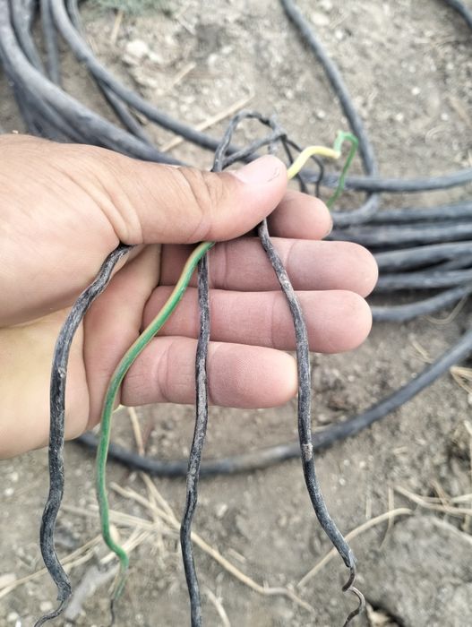 Кабель 4х2.5  3 фазага