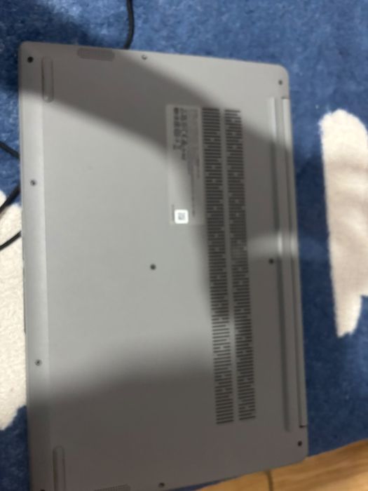 Laptop Lenovo IdeaPad 1 15AMN7, 82VG00LMBM, 15.6", AMD Ryzen 3 7320U (4 nuclee), AMD Radeon 610M, 16GB 5500MHz LPDDR5, gri