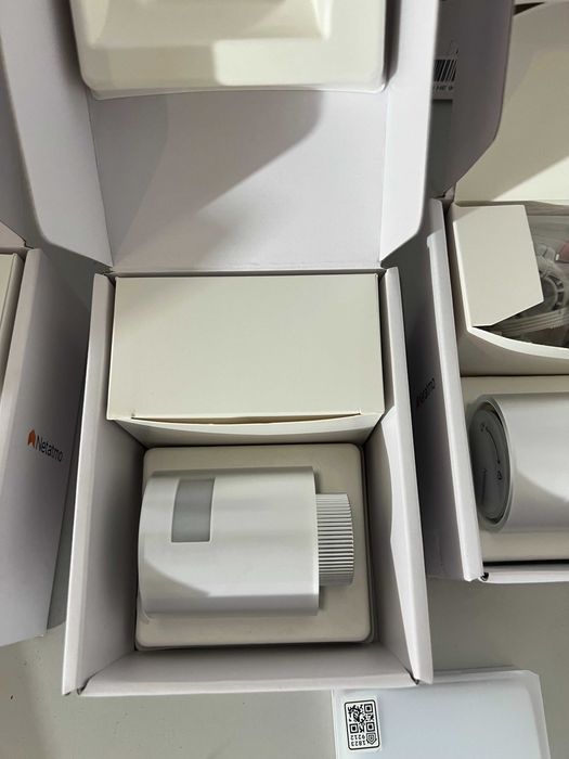 Netatmo Pachet Termostat Inteligent + 3 Capete Termostatice WiFi