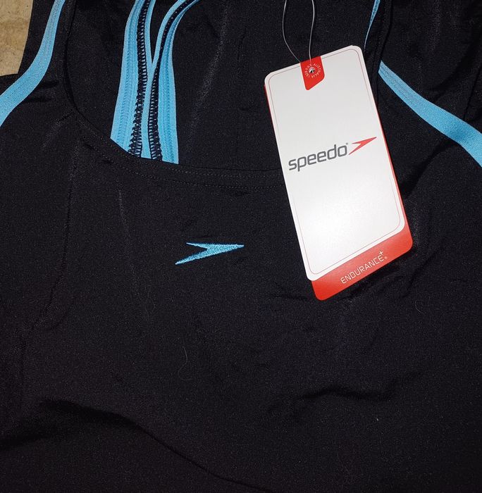 2 costume de baie și 4 ochelari înot