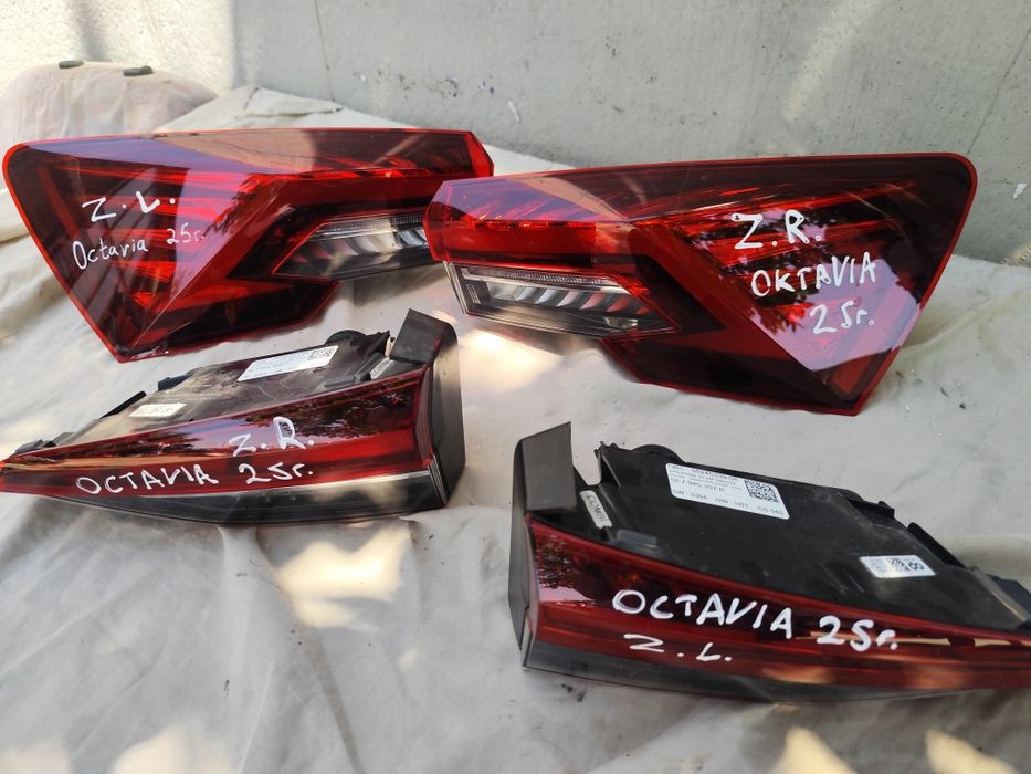 Задни Стоп светлини skoda octavia 4 2025 г