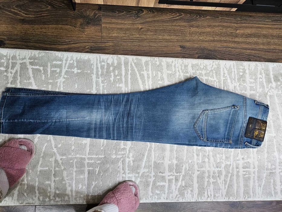 Мъжки дънки Зара