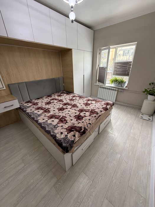 Продаётся 4/2/5, 90 м², Сергели-3