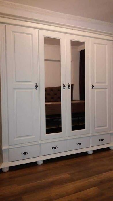 Dulap lemn masiv cu oglinda Seby, 4 usi + 3 sertare, alb